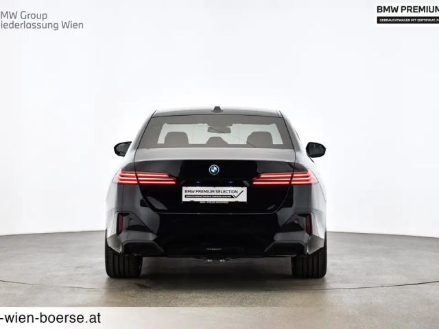 BMW 530 530e Sedan xDrive