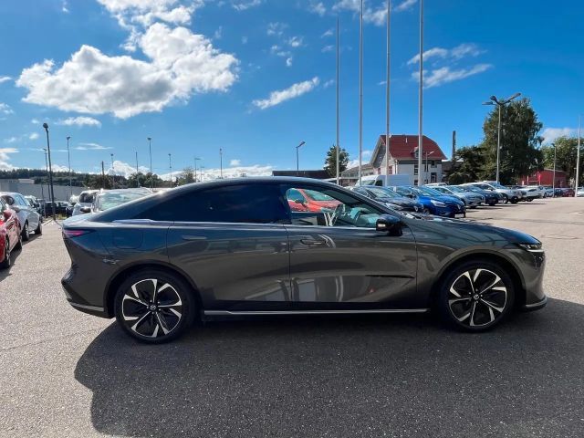 Mazda 6e Plus Takumi