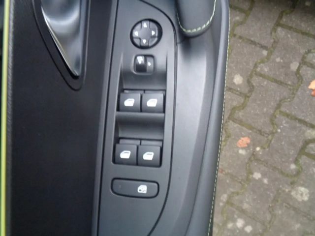 Peugeot 2008 EAT8 GT-Line PureTech