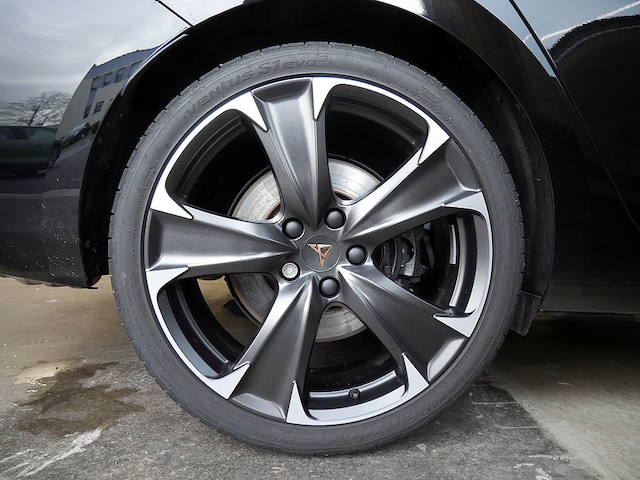 Cupra Leon 2.0 TSI 4Drive Sportstourer VZ