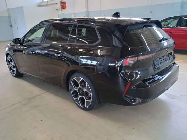 Opel Astra Sports Tourer Ultimate