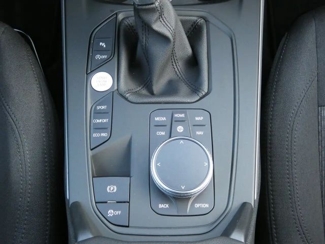 BMW 118 118i Advantage pakket Sedan