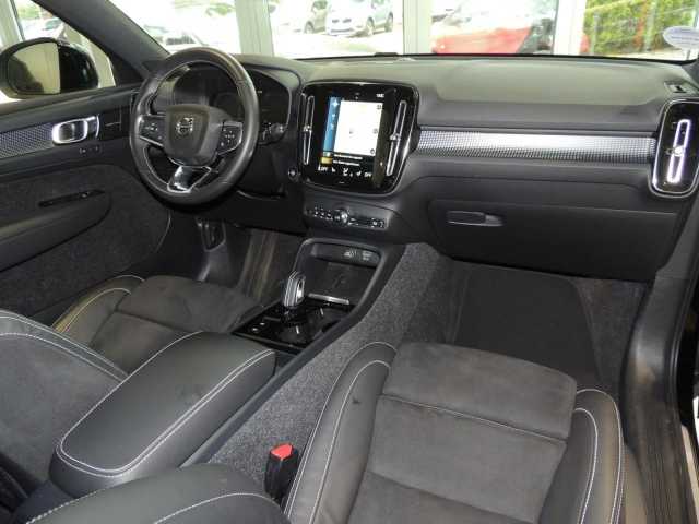 Volvo XC40 R-Design Recharge T4