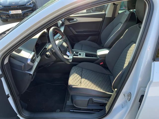 Seat Leon 1.5 eTSI DSG FR-lijn