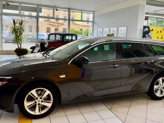 Opel Insignia Eleg/LED/elektr.Heckkl./Navi/AGR Sitz/NEU44165€