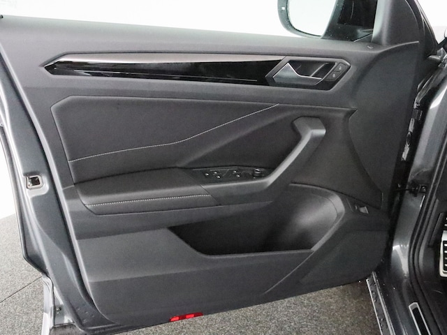 Volkswagen T-Roc 1.5 TSI R-Line