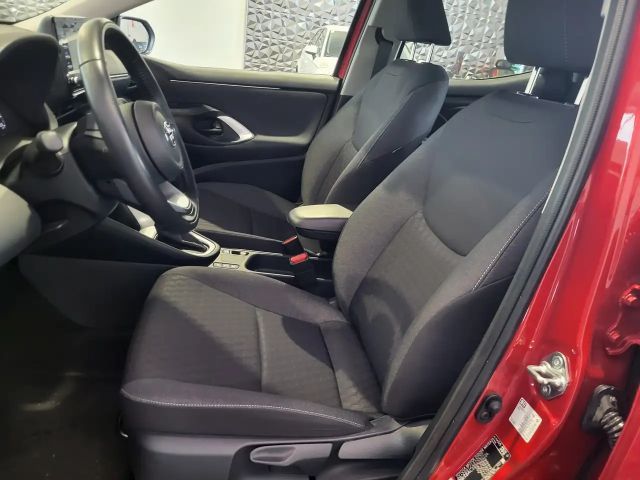 Toyota Yaris Basis Hatchback Hybride