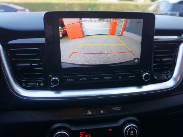 Kia Stonic 1,25 MPI ISG Silber