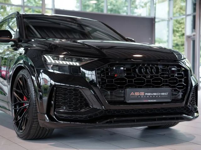Audi RS Q8 Quattro