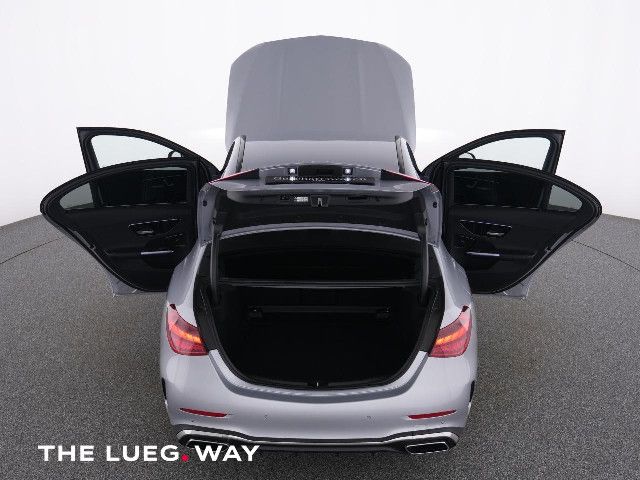 Mercedes-Benz C 180 AMG Line Sedan