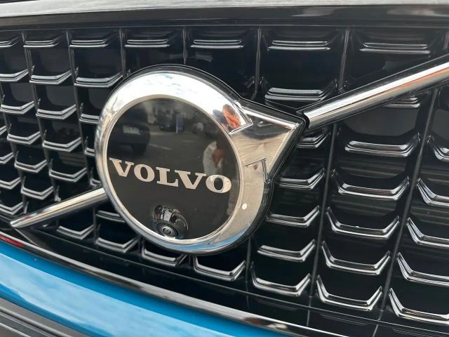 Volvo XC40 Dark Plus
