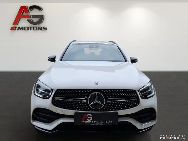 Mercedes-Benz GLC 300 4MATIC AMG Line