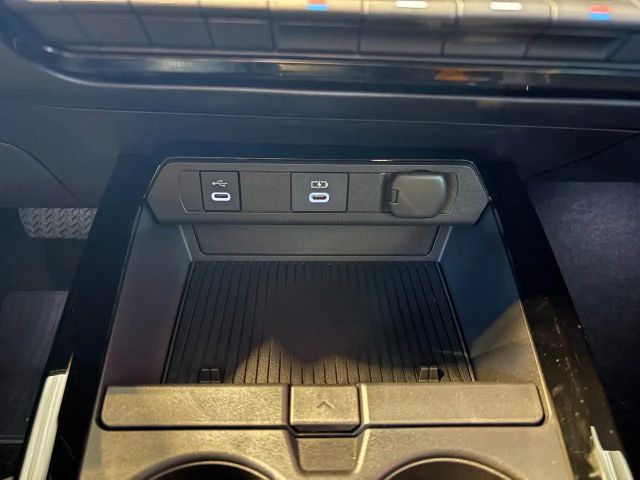 Toyota Prius Executive Plug-in