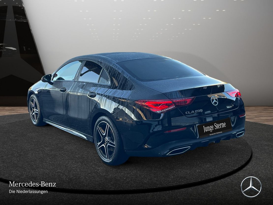 Mercedes-Benz CLA 200 AMG Line Coupé