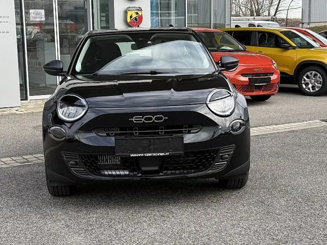 Fiat 600e Hybrid 100 6-Gang eDCT