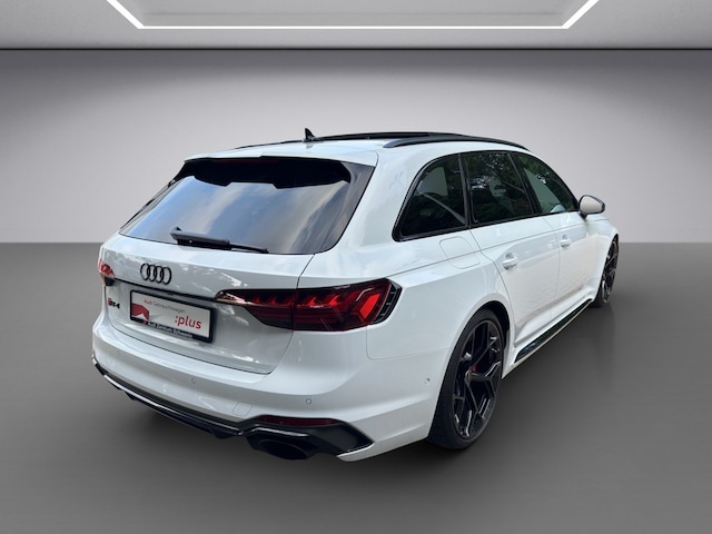 Audi RS4 Avant Quattro