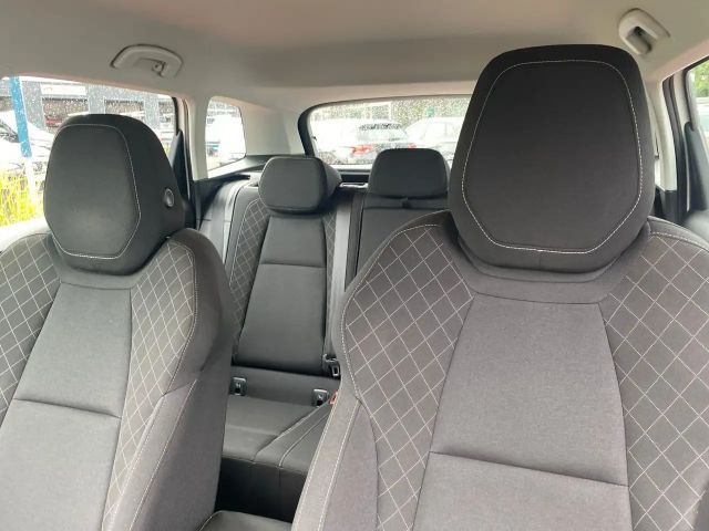 Skoda Karoq 1.0 TSI Ambition