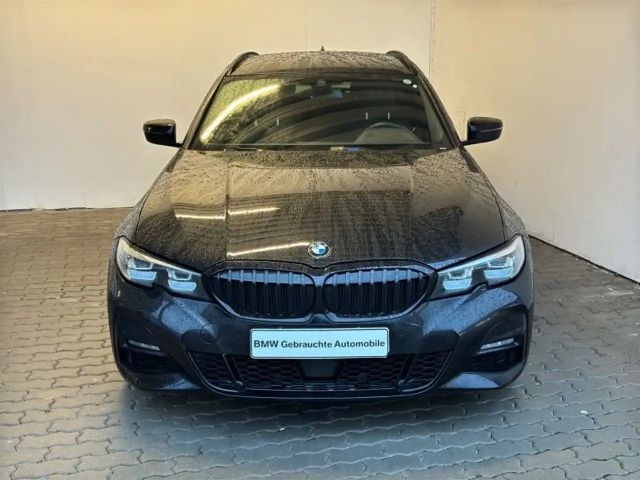 BMW 330 330d M-Sport Touring