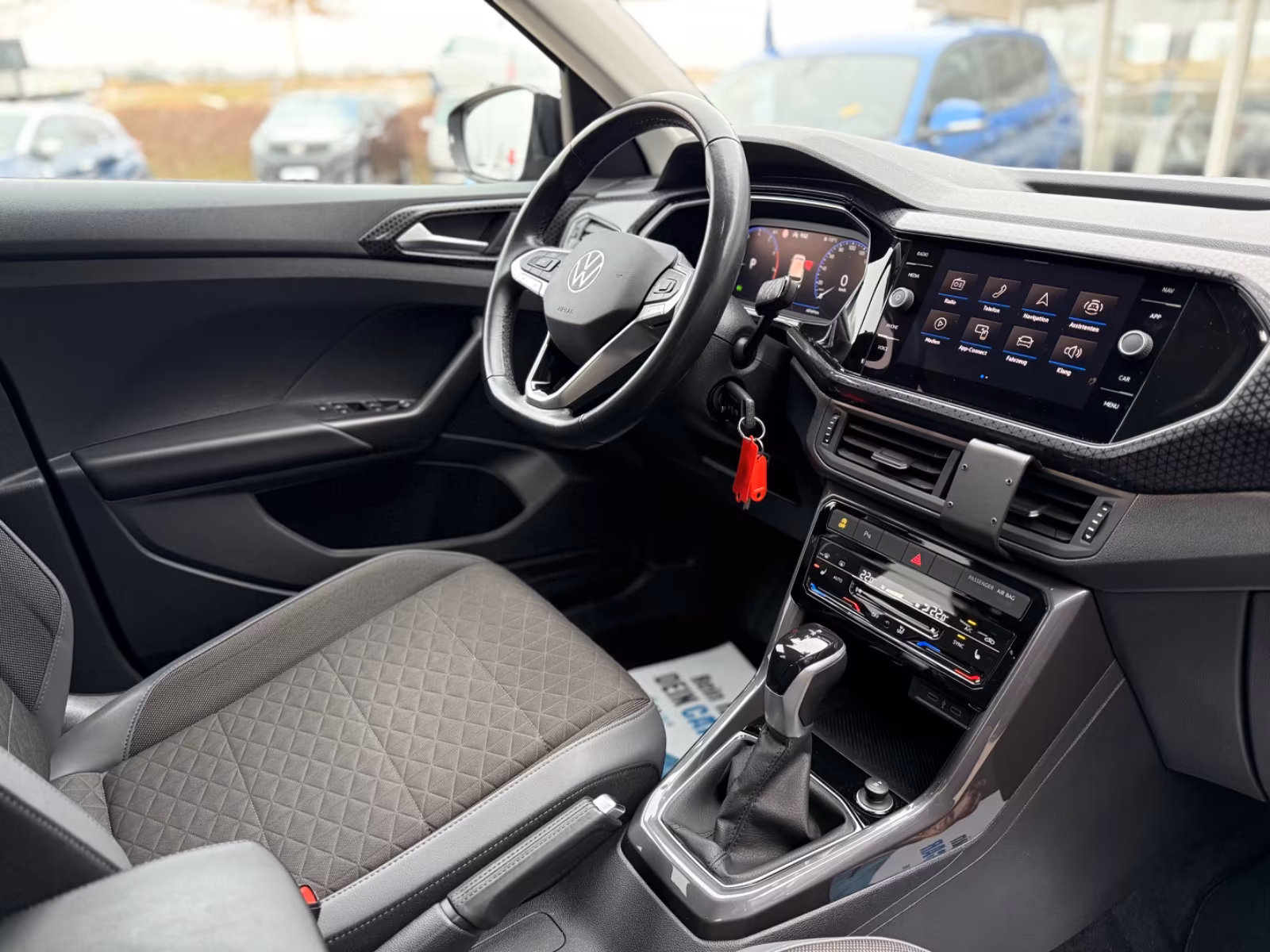 Volkswagen T-Cross Style