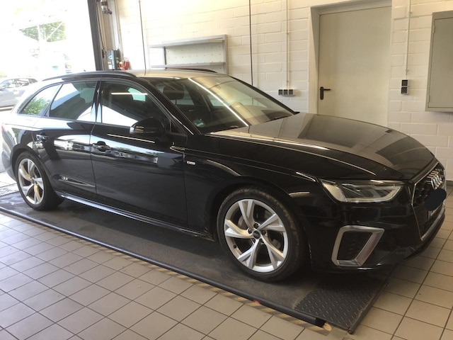 Audi A4 40 TDI Avant S-Line S-Tronic