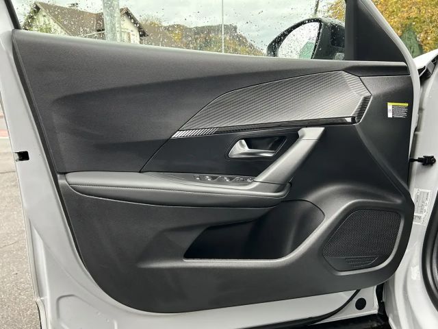 Peugeot 2008 Allure Pack PureTech