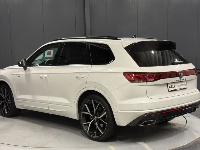 Volkswagen Touareg R-Line Style
