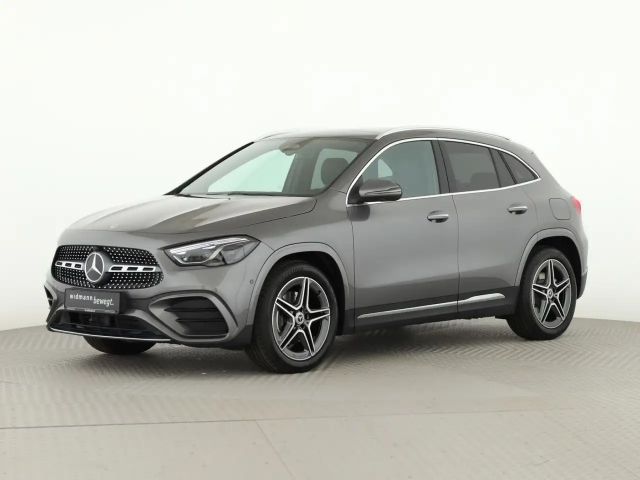 Mercedes-Benz GLA 220 4MATIC AMG Line