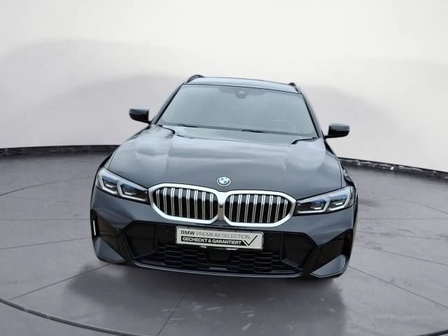 BMW 330 330i M-Sport Touring xDrive
