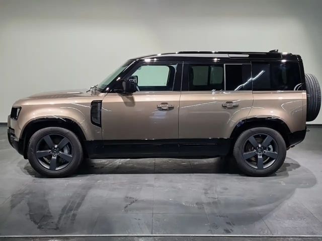 Land Rover Defender 110 D300 Dynamic SE