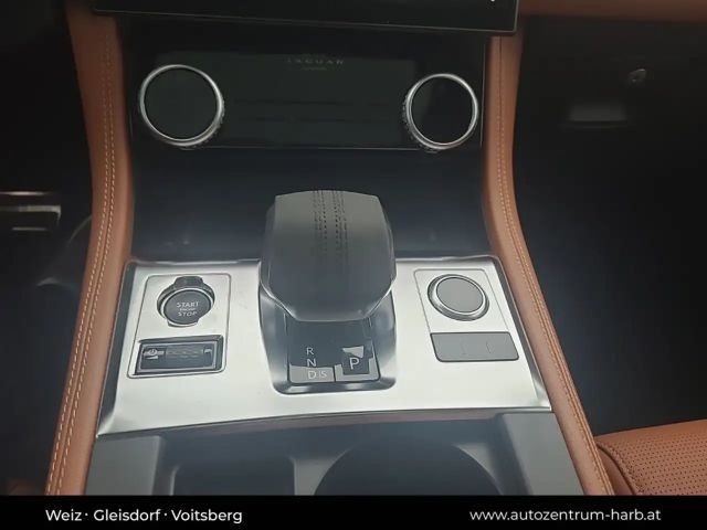 Jaguar F-Pace D200 R-Dynamic