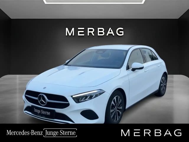 Mercedes-Benz A 180 A 180 d Hatchback