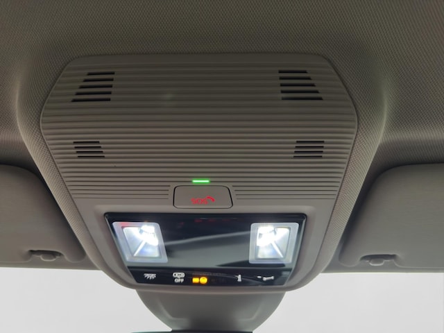 Volkswagen Golf 1.5 TSI Golf VIII