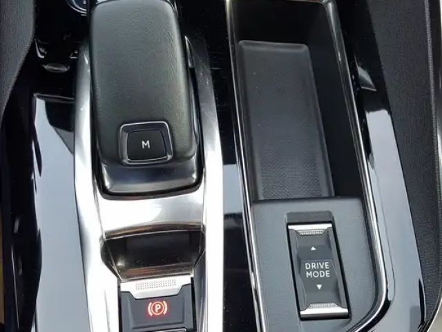 Peugeot 3008 Allure Pack BlueHDi EAT8