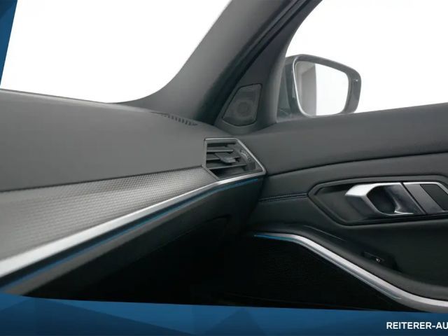 BMW 330 330e M-Sport xDrive