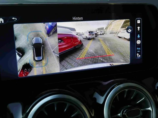 Mercedes-Benz GLA 180 AMG Line