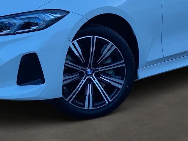 BMW 330 330i Touring xDrive