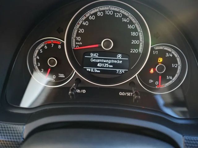Volkswagen up! 1.0*LED*Sitzheizung*LED*DAB+*Rear View*
