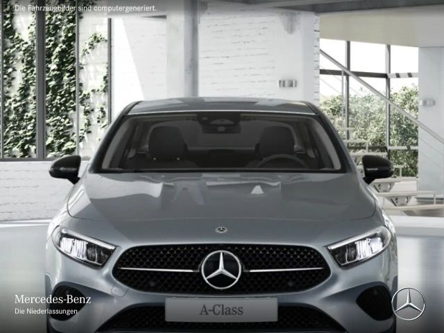 Mercedes-Benz A 200 Progressive