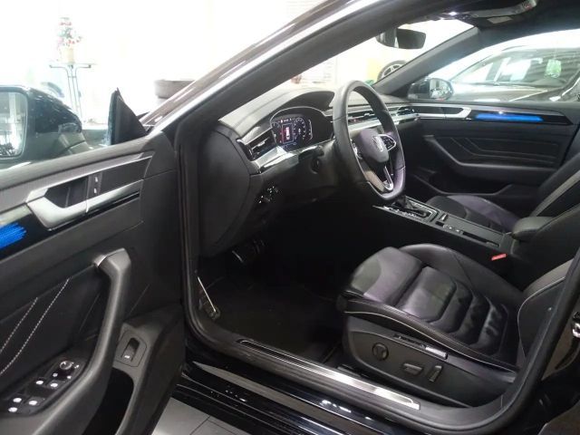 Volkswagen Arteon Shooting Brake R-Line