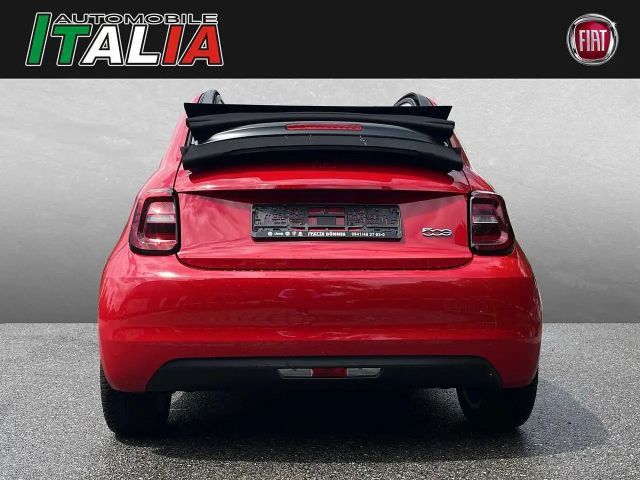 Fiat 500e RED