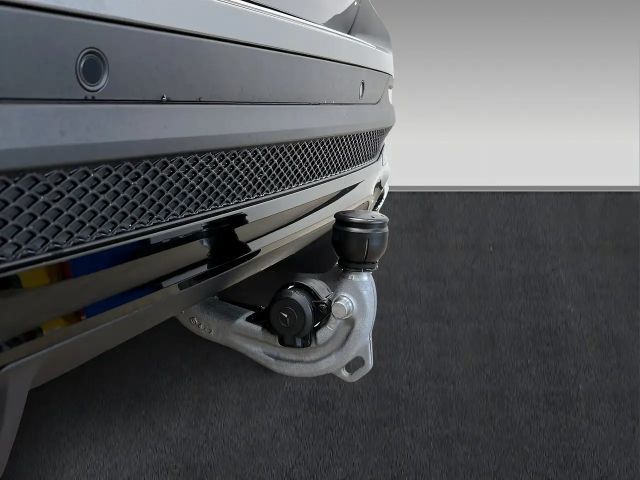 Mercedes-Benz GLB 200 AMG Line