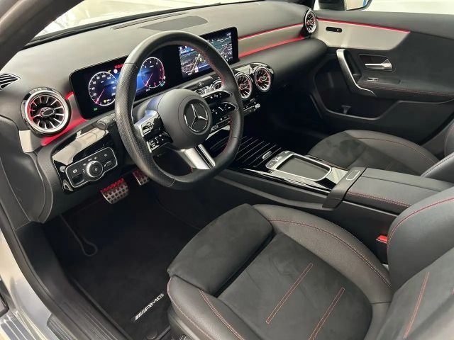 Mercedes-Benz A 180 A 180 d AMG Line Hatchback