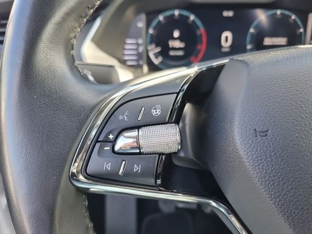 Skoda Octavia 1.5 TSI Ambition Combi