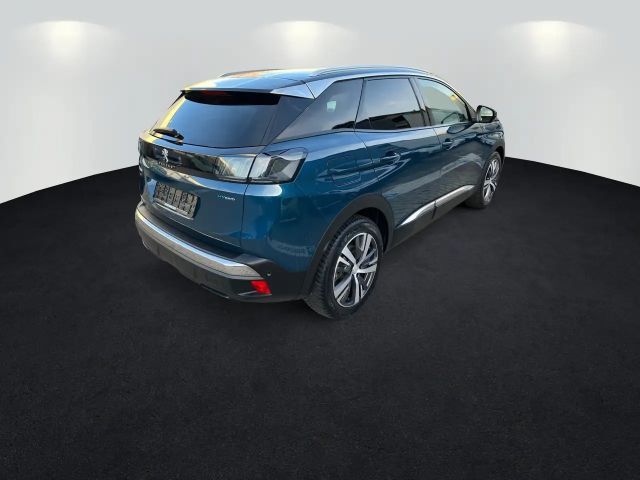 Peugeot 3008 PHEV 225 Road Trip AHK+Navi+Kamera+SHZ
