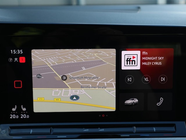 Volkswagen Golf Life