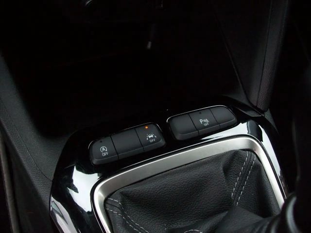 Opel Corsa 1.2 Turbo Elegance