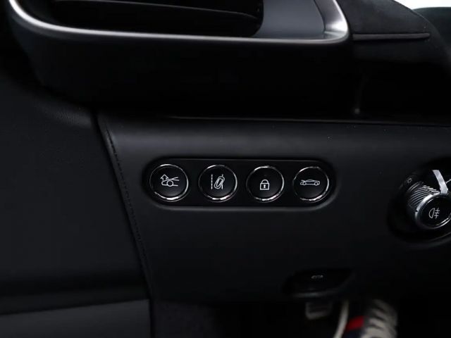 McLaren Artura Spider