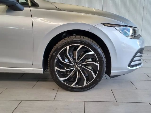 Volkswagen Golf DSG Life Variant