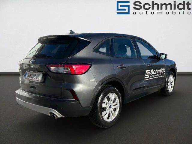 Ford Kuga Cool & Connect