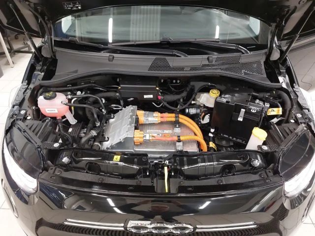 Fiat 500e 42 kWh Icon